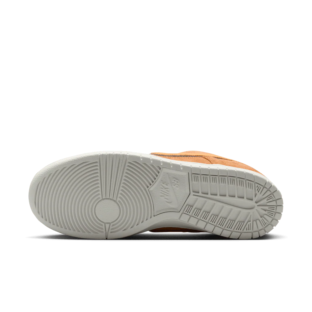 Nike SB Dunk Low Pro x Note Brew & Biscuits QS - Image 12
